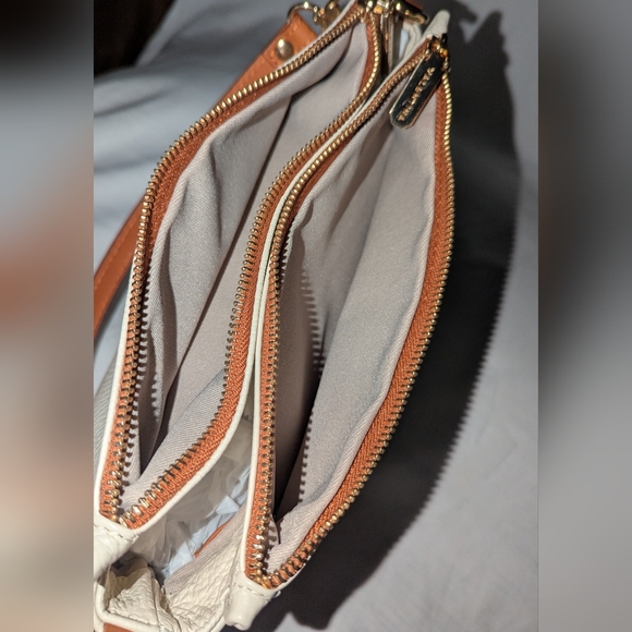 Valentina Cream Pebelled Leather Shoulder Bag with Tan Trim. - Picture 9 of 10